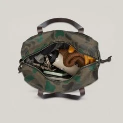 FILSON WAXED RUGGED TWILL TOTE BAG WITH ZIPPER - DARK WAX SHRUB CAMO 11 FILSON WAXED RUGGED TWILL TOTE BAG WITH ZIPPER - DARK WAX SHRUB CAMO -BARBOUR shop Filson Tote Bag With Zipper Waxed Rugged Twill Dark Shrub 1234 1024x1024@2x