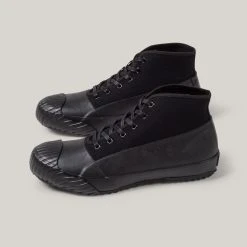 MOONSTAR ALL WEATHER - BLACK -BARBOUR shop LR Edits Mar052020 4662 1024x1024@2x