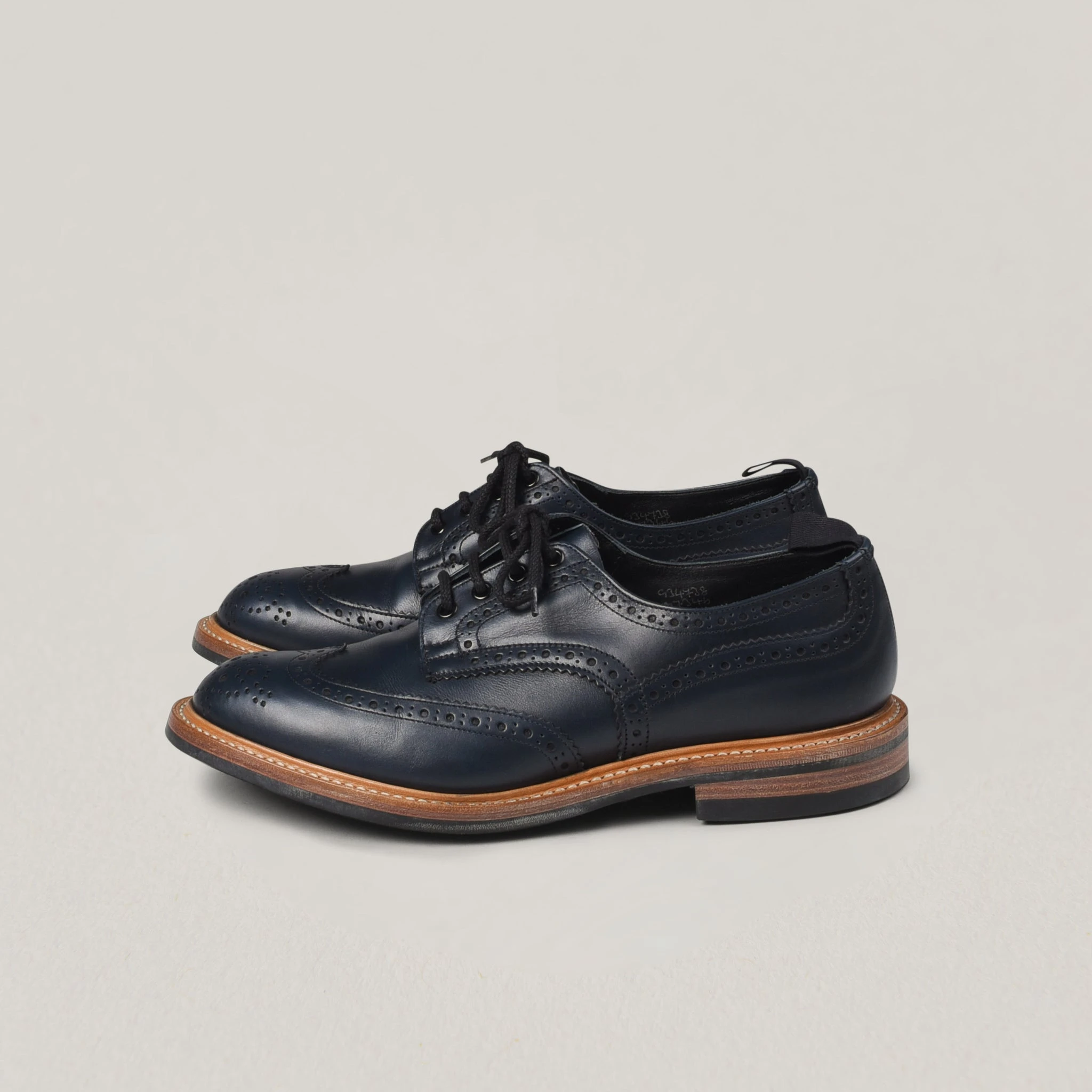 USED TRICKER'S BOURTON BROGUES - NAVY ANILINE 4 USED TRICKER'S BOURTON BROGUES - NAVY ANILINE - Image 2
