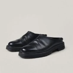 USED HENDER SCHEME COMMANDO MULE - BLACK