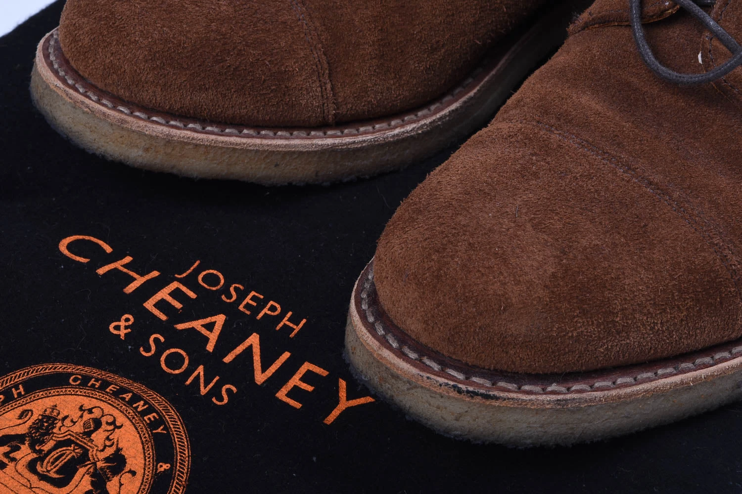 USED JOSPEH CHEANEY & SONS ELEANOR CAPPED DERBY - FOX SUEDE 7 USED JOSPEH CHEANEY & SONS ELEANOR CAPPED DERBY - FOX SUEDE - Image 5